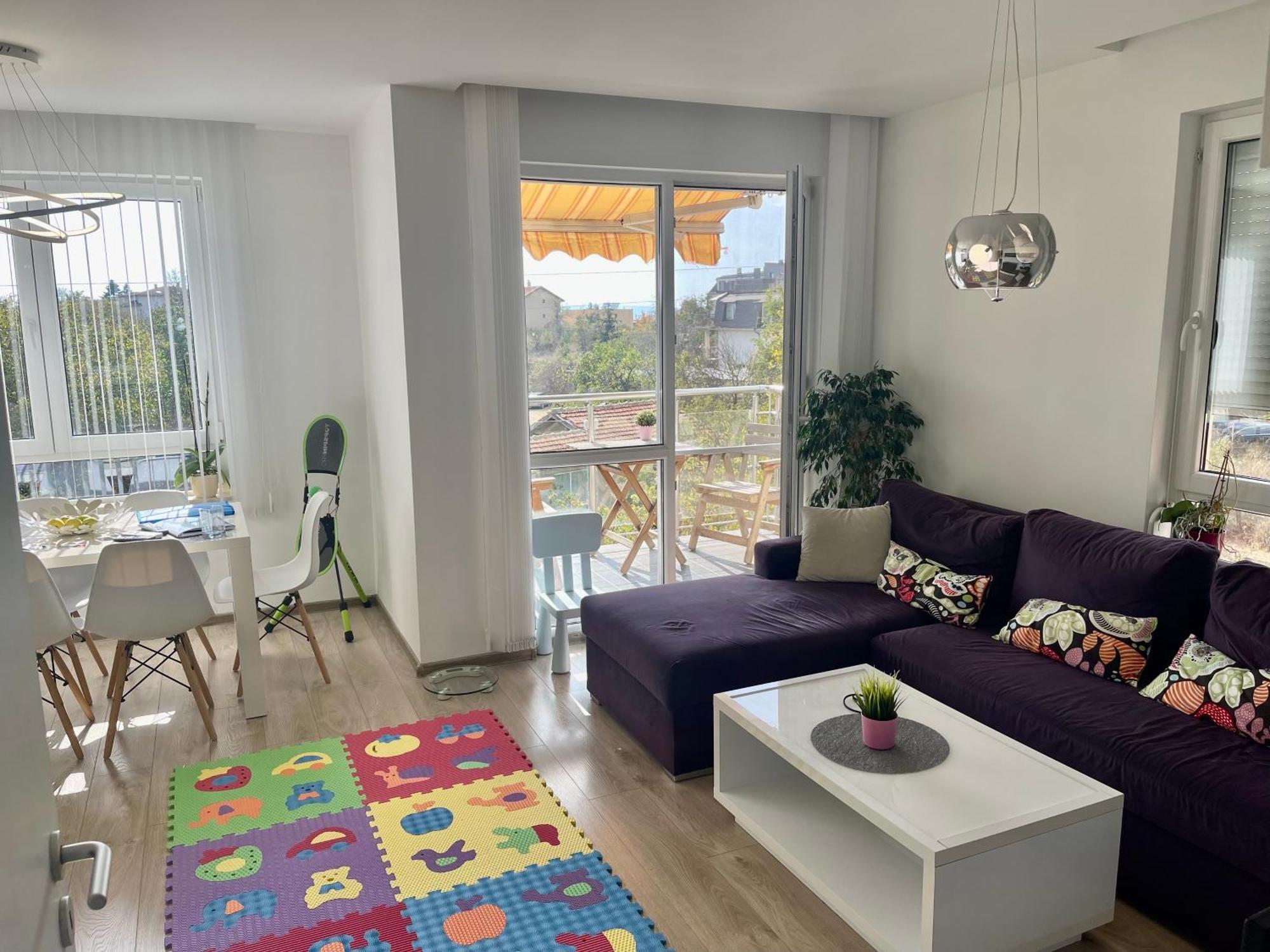 Briz Apartment; 2 Bdr; 6 Guests; Private Parking Varna Exterior photo